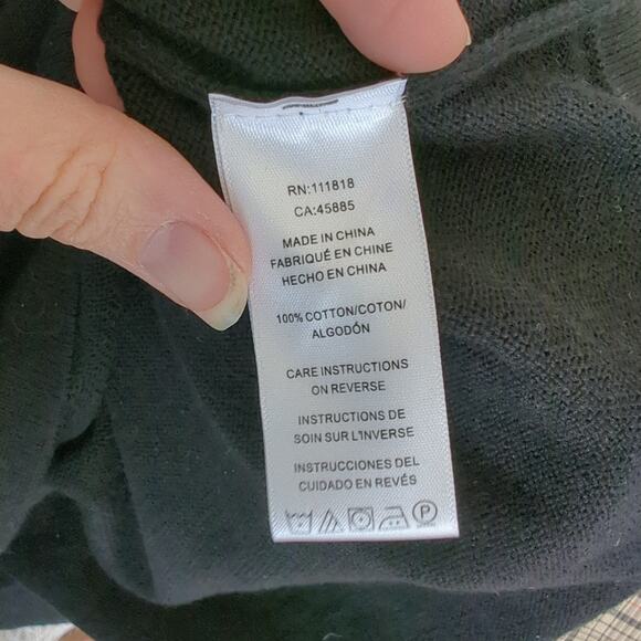 Michael Kors Mens V-neck Sweater Black Blue Ribbed Size Medium Long Sleeve - Picture 4 of 6